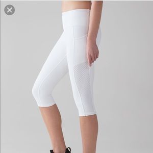 Lululemon Mind Over Miles Crop Size 4